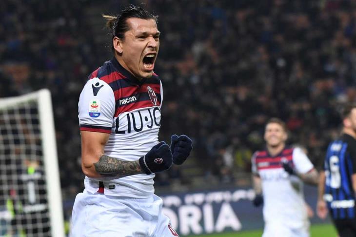 فيديريكو سانتاندير لاعب بولونيا